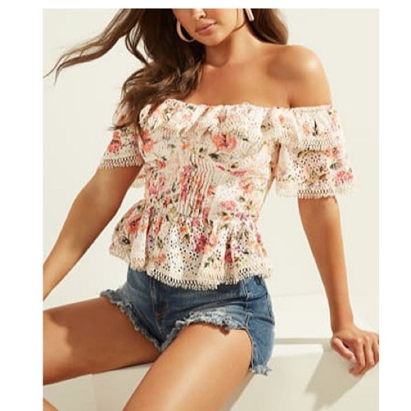 Guess Isotta Ruffled Off-the-shoulder Top In Pastel Flower - Picture 9 of 9